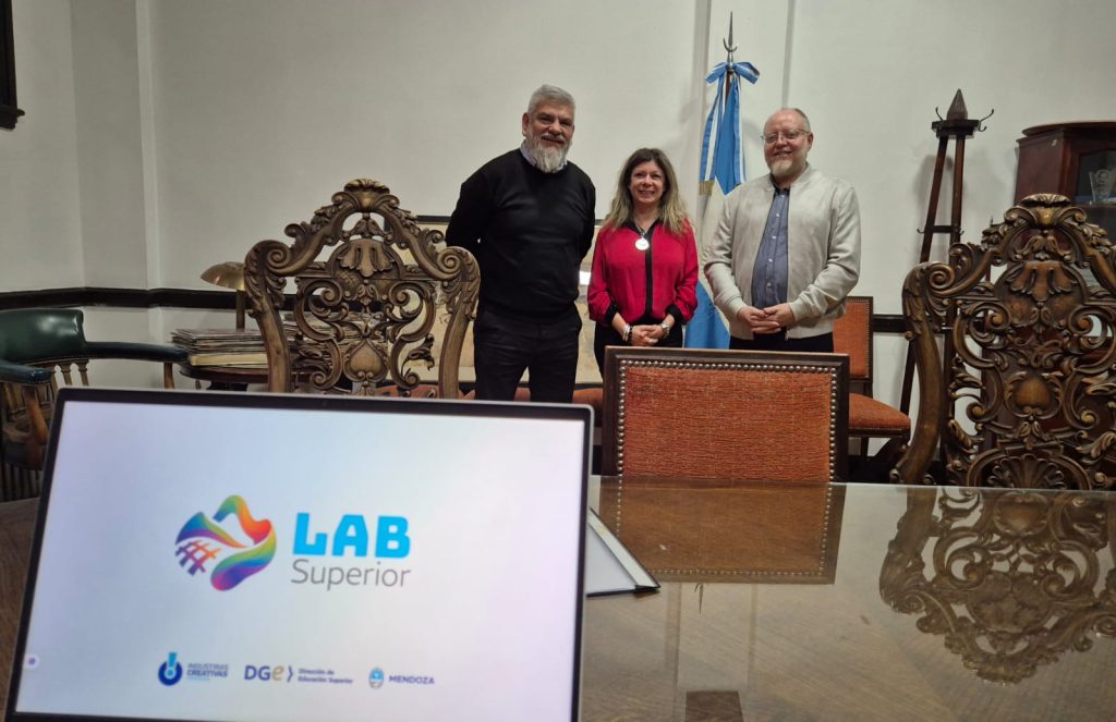 Lab Superior seleccionó 58 proyectos creativos de 17 IES de Mendoza