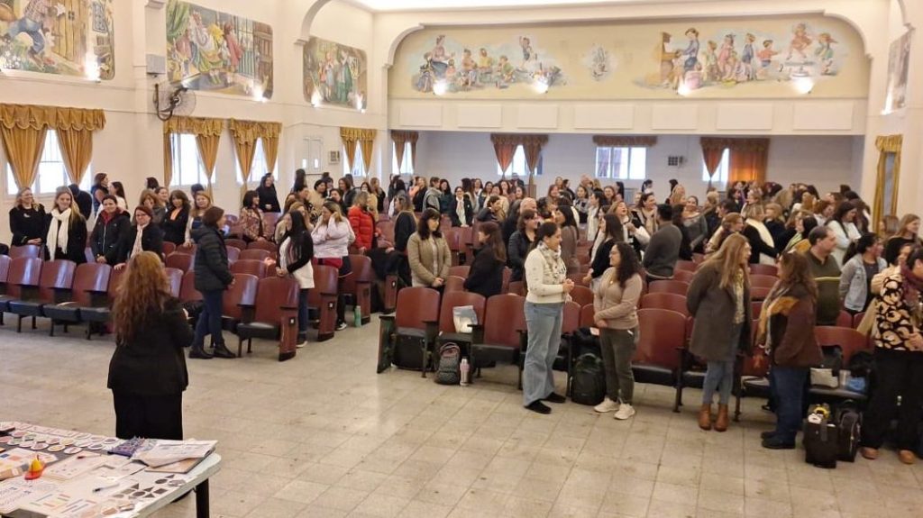 Docentes de Primaria se forman en alfabetización y matemáticas