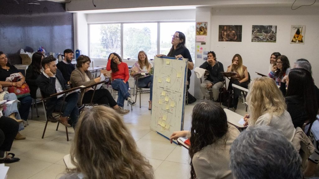 Educación Superior consolida su área de investigación con más de 100 proyectos