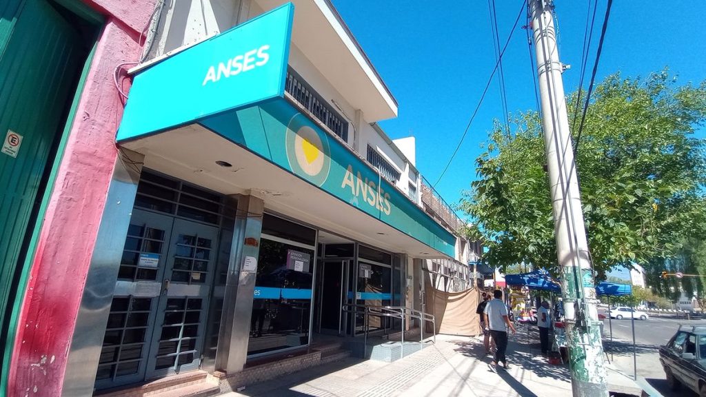 Anses confirmó cuándo se cobra en septiembre: el calendario completo