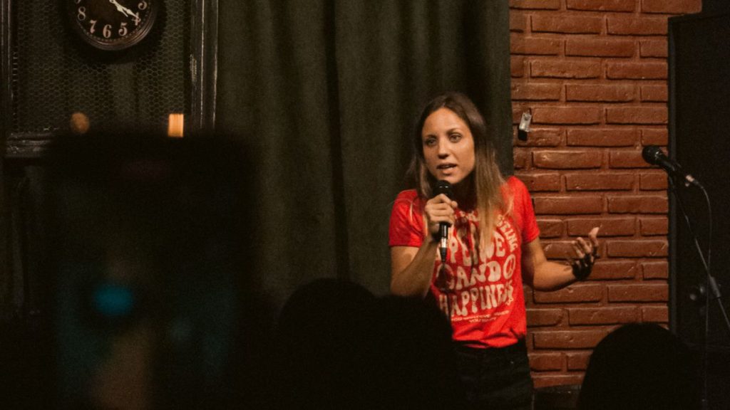 Agustina Aguilar: «Casi Presente»